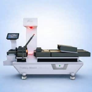 מערכת TheraMaster Spine-MT: מיטת דיקומפרסיה עם עמדת בקרה ומודול אינפרא-אדום